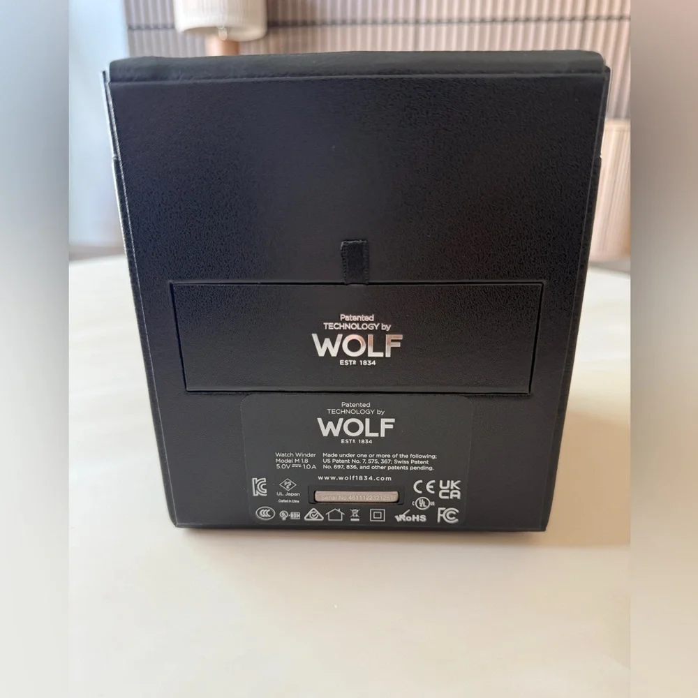 WOLF Cub Winder with cover - Black